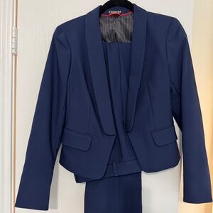 Express Women’s Navy Suit Set